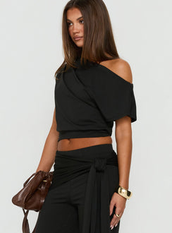 Hadlia Off Shoulder Top Black
