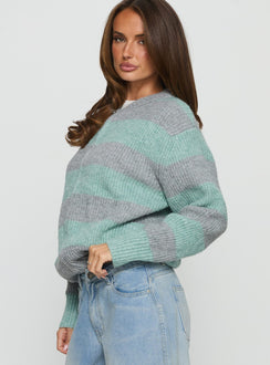 side view of model wearing Princess Polly Queena Zip Through Knit Sweater Grey / Blue Stripe Cropped Jumpers 