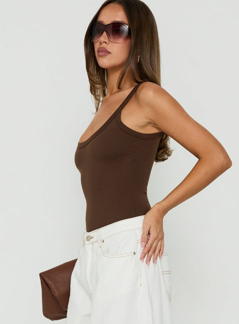 Explore the Daily Define Kasper Bodysuit Brown womens-bodysuit in sleeveless design side view of model wearing Princess Polly