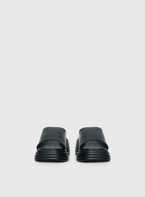 Therapy Flaunt Platform Sandals Black