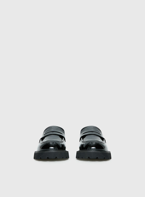 Face The Wind Faux Leather Loafers Black