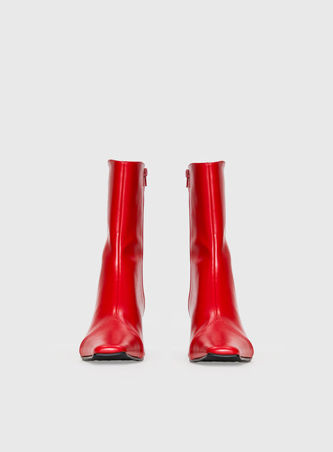 Flyn Boots Red