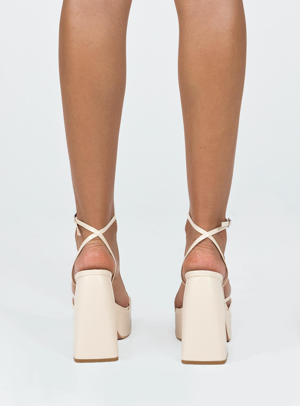 La Belle Heels Bone