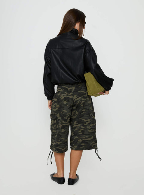 Hudsen Longline Cargo Shorts Camo Tall