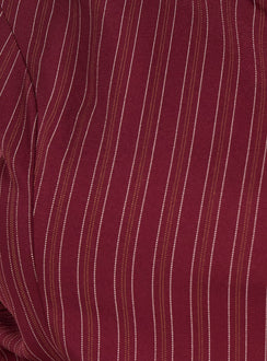 Running Wild Top Burgundy Stripe Curve