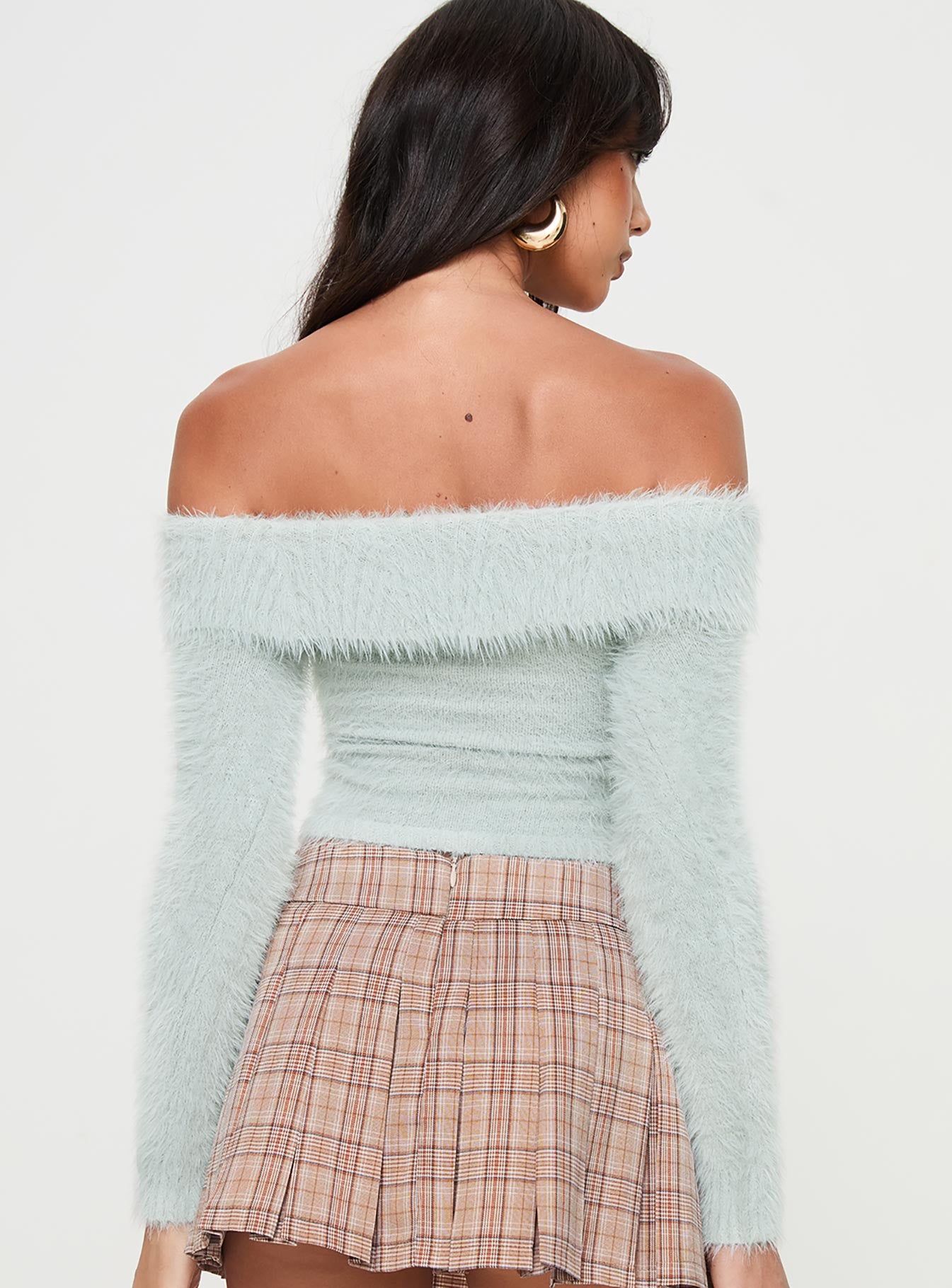 back view of model wearing Princess Polly Coecoe Off The Shoulder Sweater Grey Cropped Jumpers Jumpers 