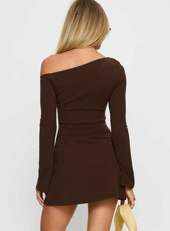 Adrietta Long Sleeve Off Shoulder Mini Dress Brown Petite