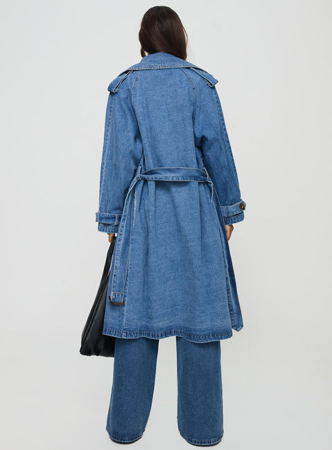 Denim trench coat Lapel collar, button fastening down front, adjustable & removable belts on cuff & waist Non-stretch material, unlined 