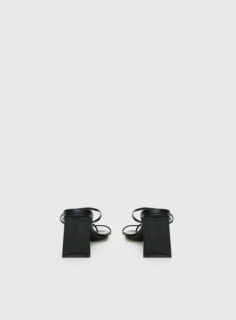 The Becka Heels Black