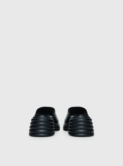Therapy Flaunt Platform Sandals Black