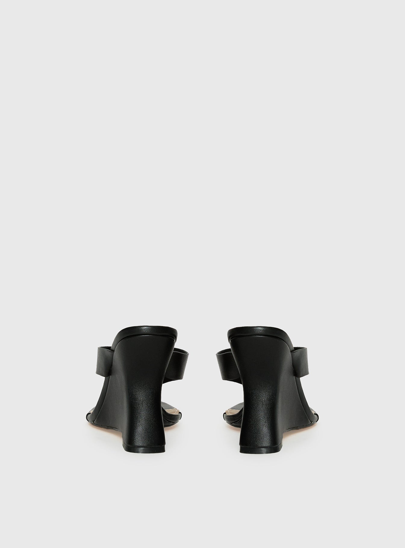 Gifted Thong Heels Black