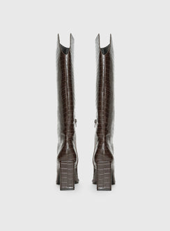 Good Judgement Knee High Boots Chocolate
