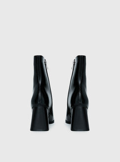 Zilah Heeled Ankle Boots Black