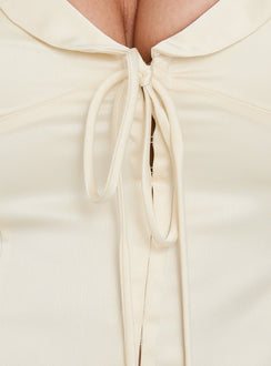 Aubrette Satin Collar Top Cream Curve
