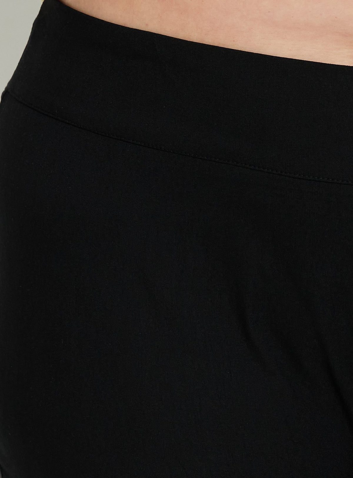 Featuring timeless design the Samaira Capri Pant Black Curve womens-regular-pants in high-rise Princess Polly