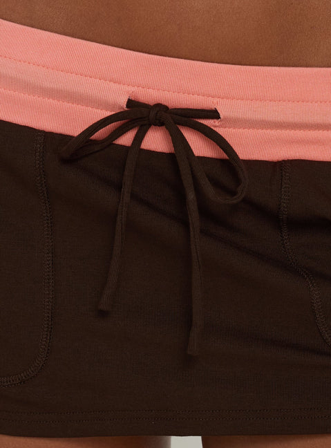 Livia Micro Rib Mini Skort Brown / Coral