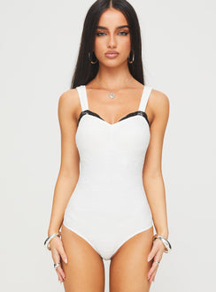 front view of model wearing Princess Polly Landry Lace Bodysuit White Sleeveless 