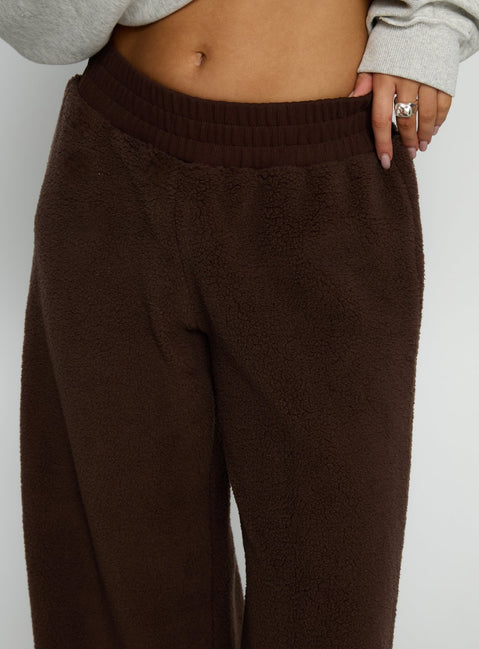 back view of model wearing Princess Polly Siberia Fleece Track Pant Chocolate Brown High Rise Pants 