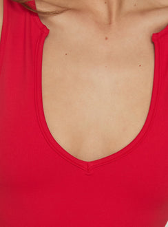 Daily Define Scoop Tank Red