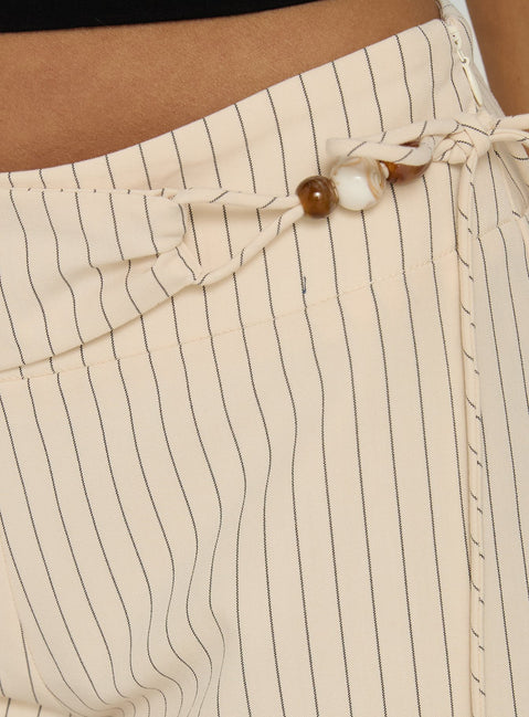 Orven Tailered Tie Detail Shorts Beige Stripe