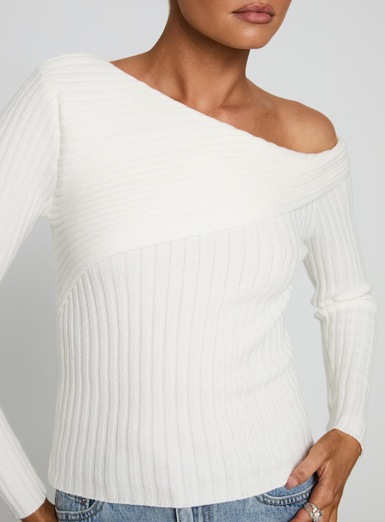side view of model wearing Princess Polly Jaybell Cold Shoulder Sweater White Cropped Jumpers Jumpers 