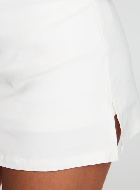 Can't Sleep Skort White Tall