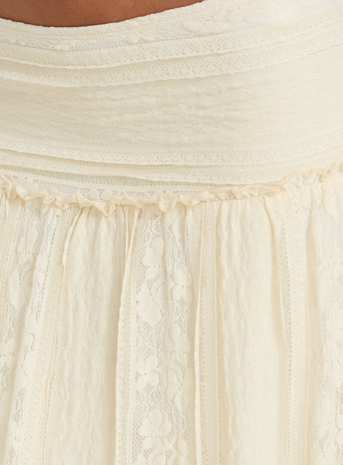 Odiana Lace Tiered Maxi Skirt Cream