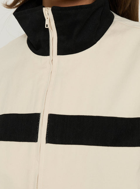 Pregame Funnel Neck Contrast Jacket Off White / Black