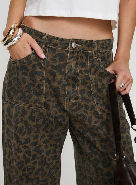 side view of model wearing Princess Polly Briony Jean Leopard Mid Rise 