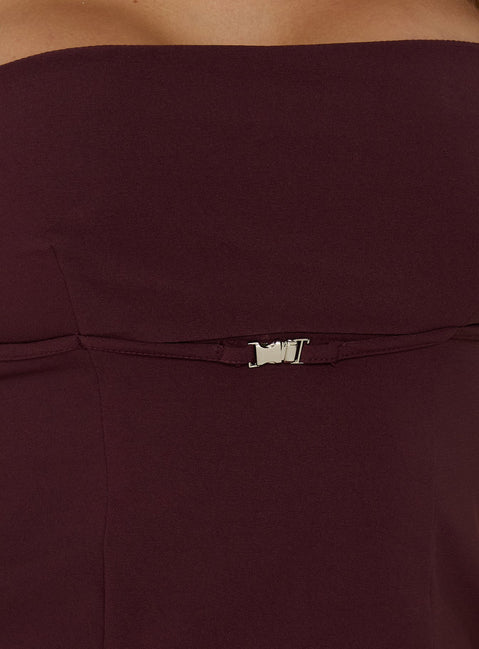 Flounce Strapless Top Plum