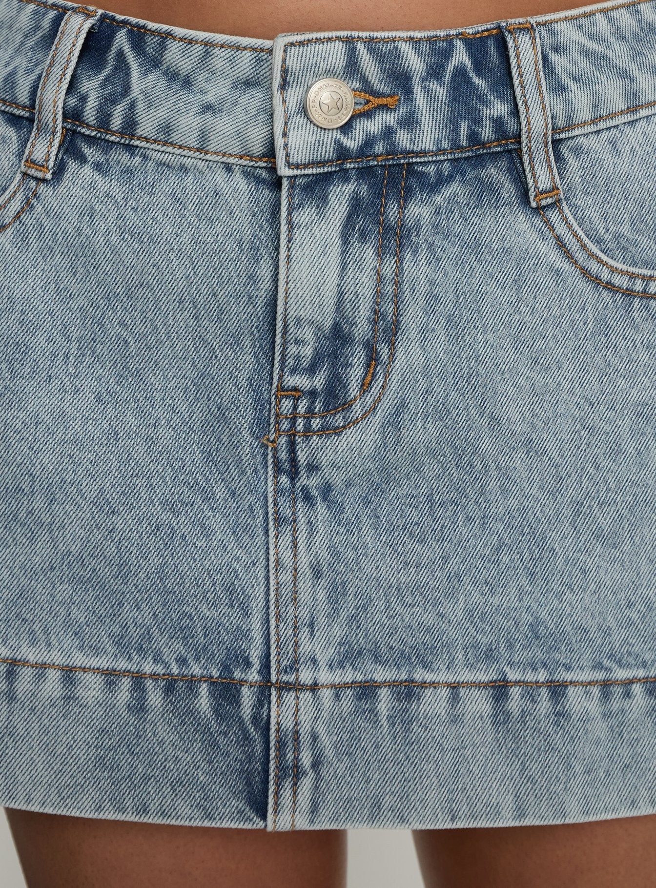 product Princess Polly Warna Low Rise Denim Mini Skirt Light Blue Wash Mini Skirts 
