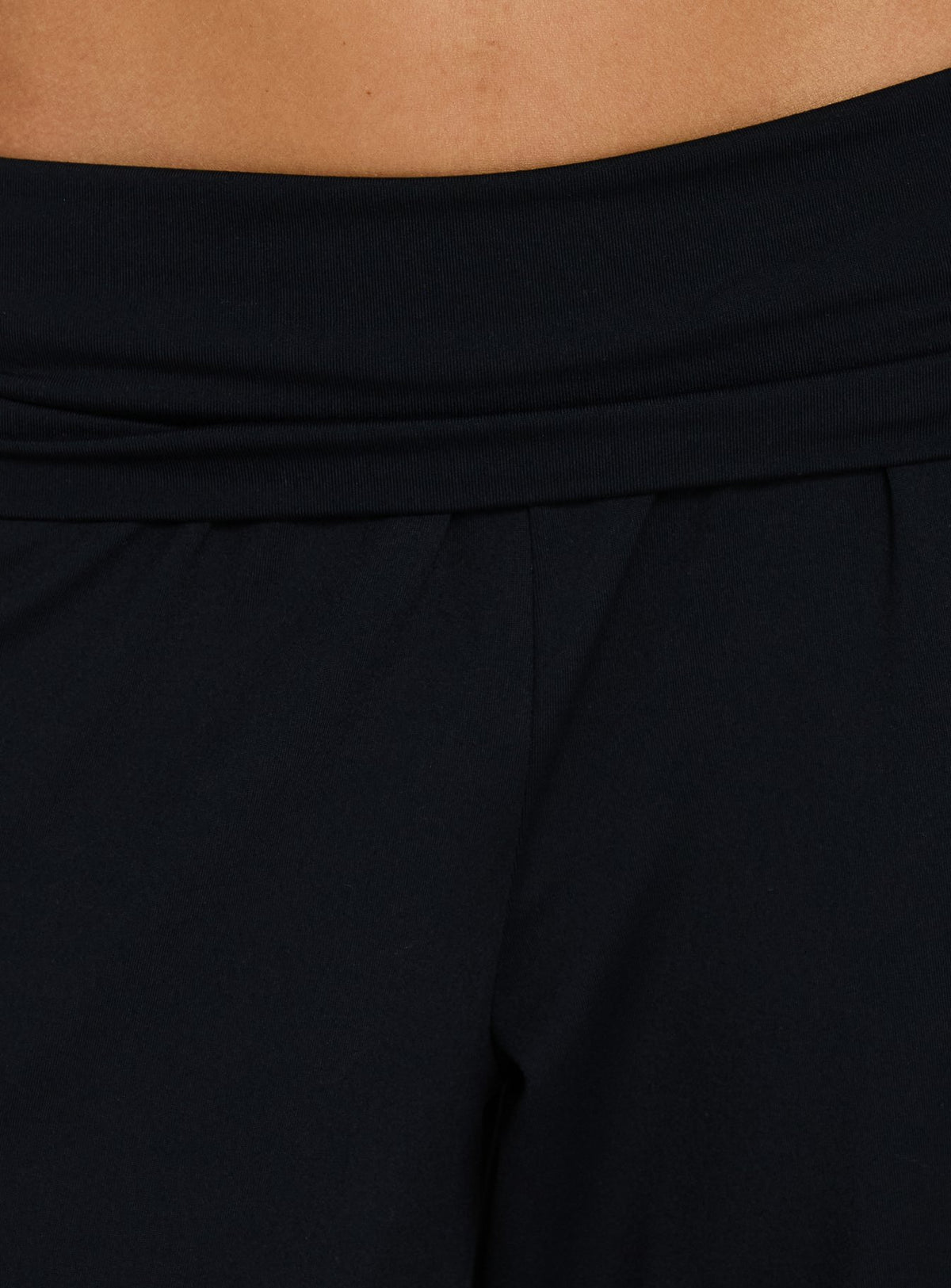 Klauria 3/4 Balloon Pants Black