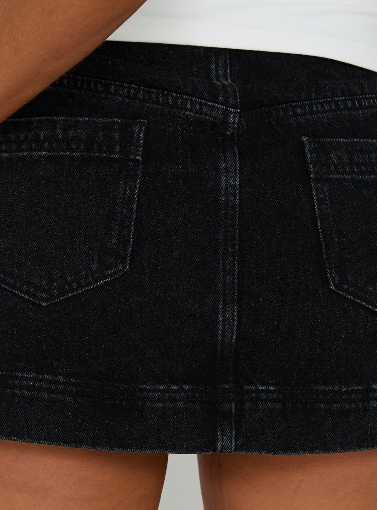 Stefenie Denim Skort Washed Black Tall