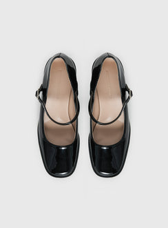 Regie Heels Black