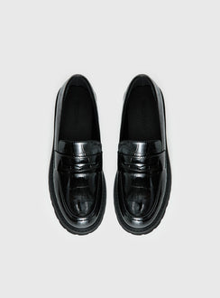 Face The Wind Faux Leather Loafers Black
