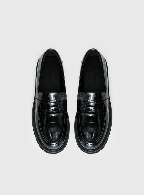Face The Wind Faux Leather Loafers Black