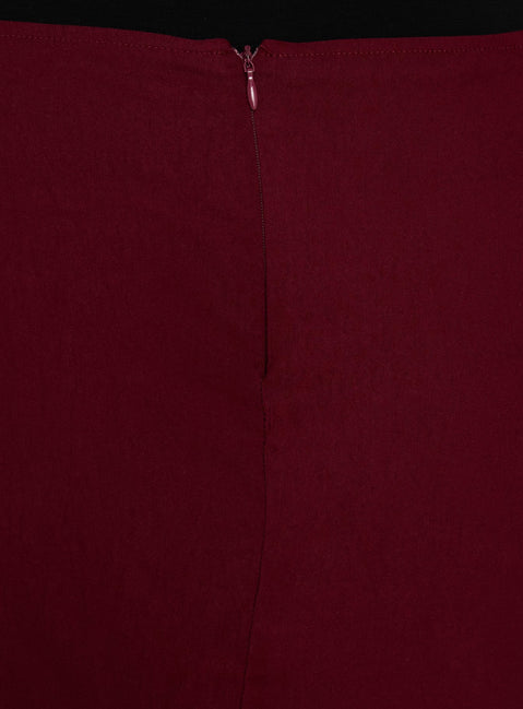 Can't Sleep Skort Burgundy Curve