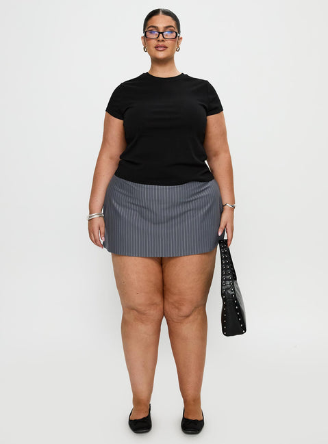 front view of model wearing Princess Polly Can't Sleep Skort Charcoal Stripe Curve High Waisted Shorts 