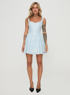 front view of model wearing Princess Polly Gozette Mini Dress Blue Floral Sweetheart Neckline 