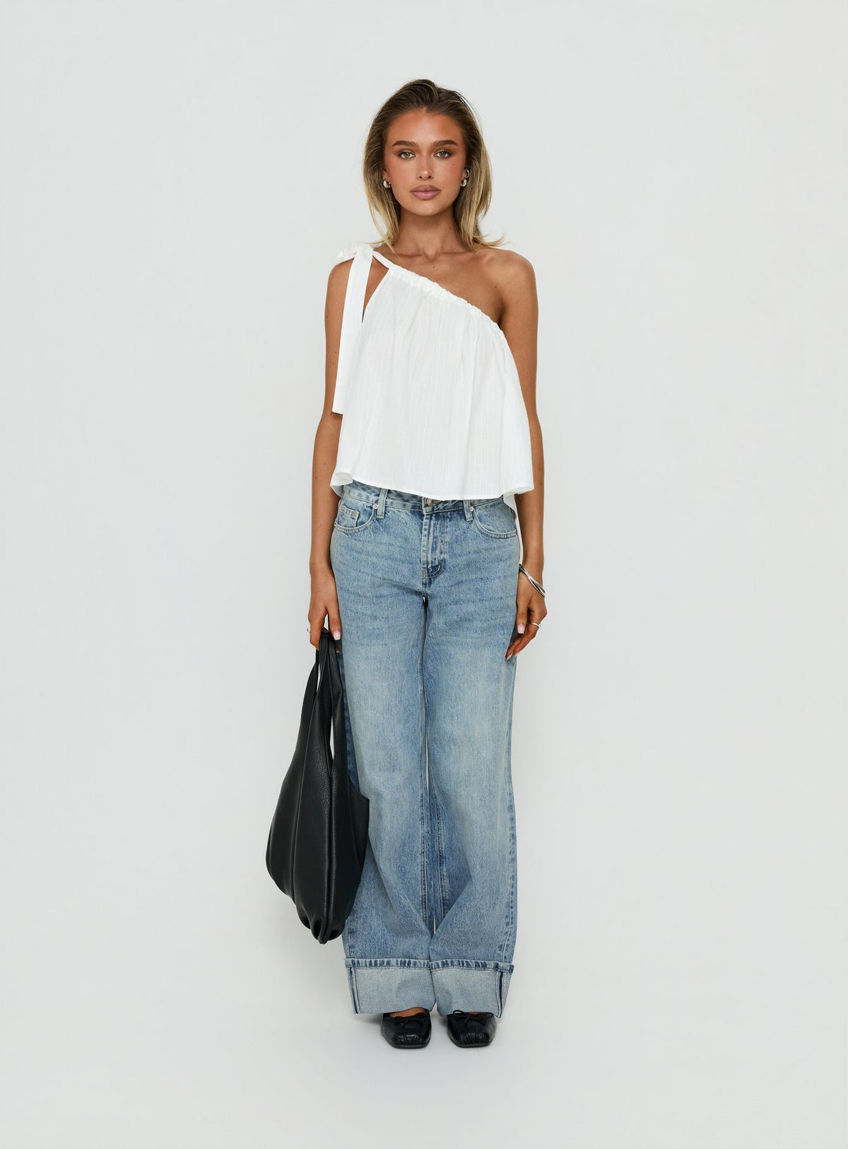 Featuring the Serenitia Mid Rise Relaxed Cuff Jeans Light Vintage Wash womens-jeans with mid-rise product Princess Polly