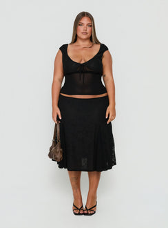 Quani Lace Top Black Curve