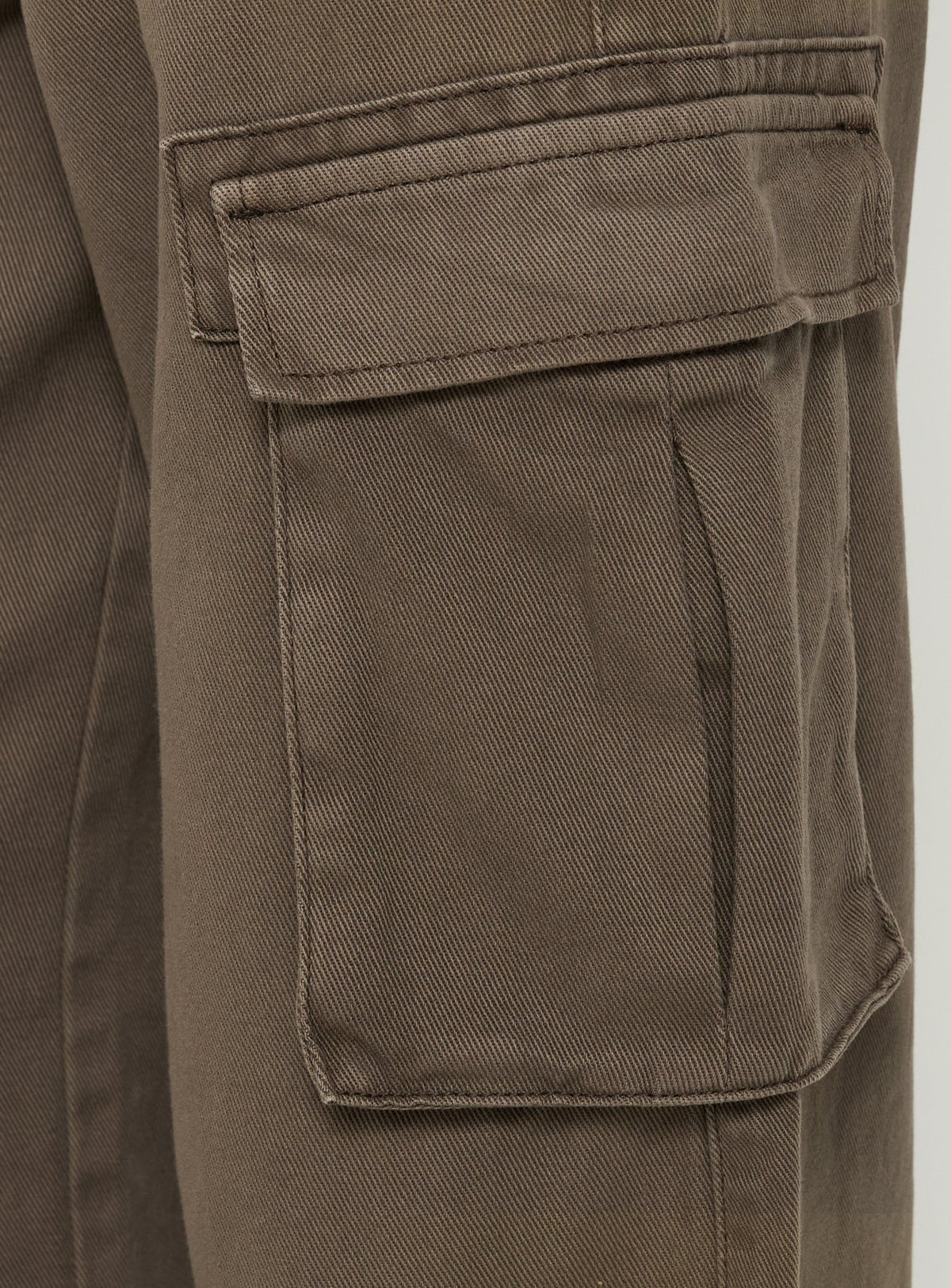 Featuring the Hudsen Cargo Pants Khaki womens-regular-pants with mid-rise product Princess Polly