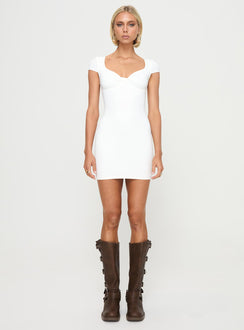 front view of model wearing Princess Polly Clyne Mini Dress White Sweetheart Neckline 