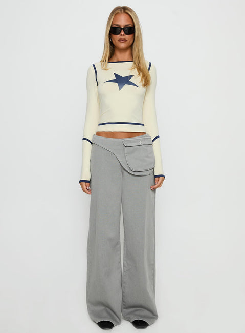 Starshot Long Sleeve Graphic Top Cream
