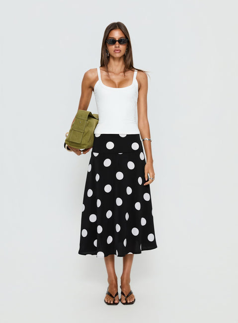   front view of model wearing Princess Polly Picture It Midi Skirt Black Polka Dot Midi Skirts 