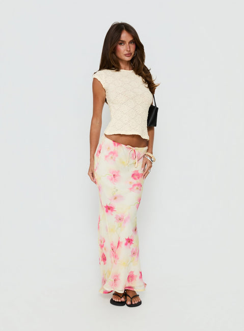Rowann Textured Top Butter Yellow