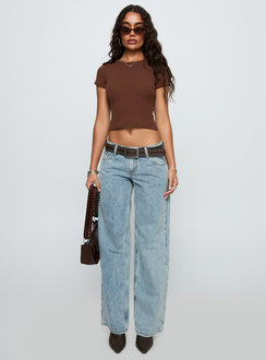 side view of model wearing Princess Polly Baseline Scoop Rib Tee Chocolate Short Sleeves Crew Neck 