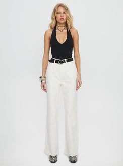 front view of model wearing Princess Polly Henesey High Rise Straight Leg Jeans White Wash High Waisted Jeans 