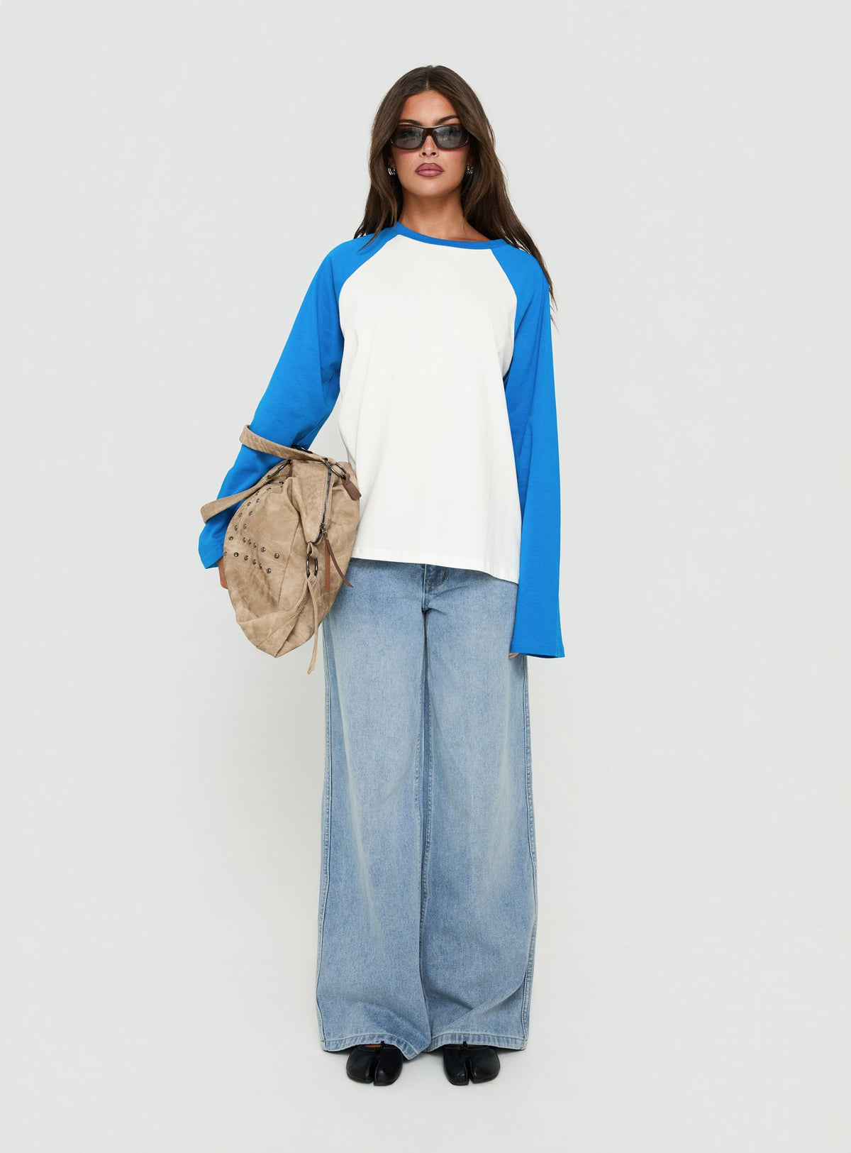 Settle Down Long Sleeve Raglan Top Blue / White