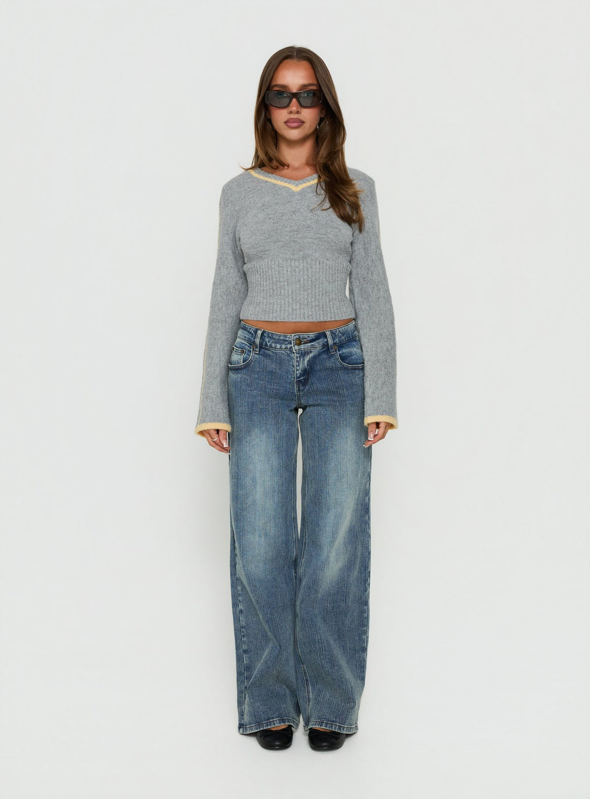 Kaylea Cinched Waist V Neck Knit Sweater Grey / Yellow